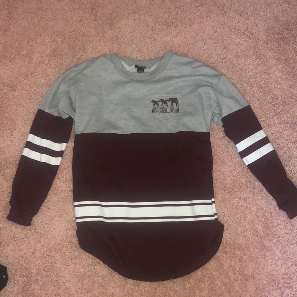 Sweatshirt